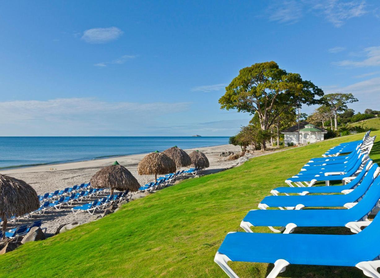 Отель Gran Evenia Bijao Санта-Клара Экстерьер фото Beach at the Hotel